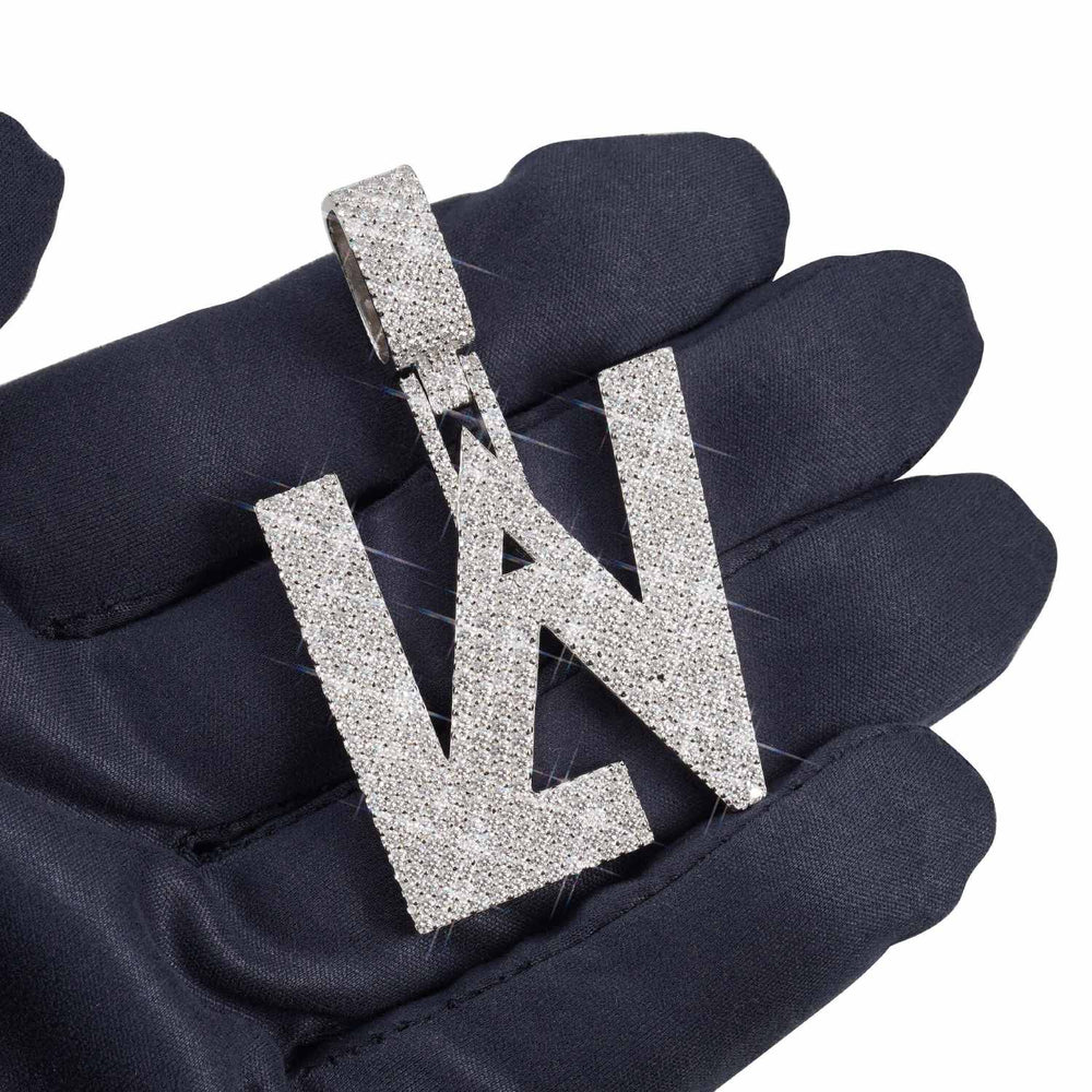 lav moissanite custom name pendant 14k gold ICECARTEL hand