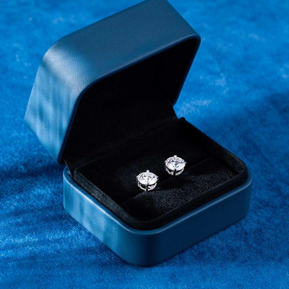 mens 7mm moissanite stud earrings box