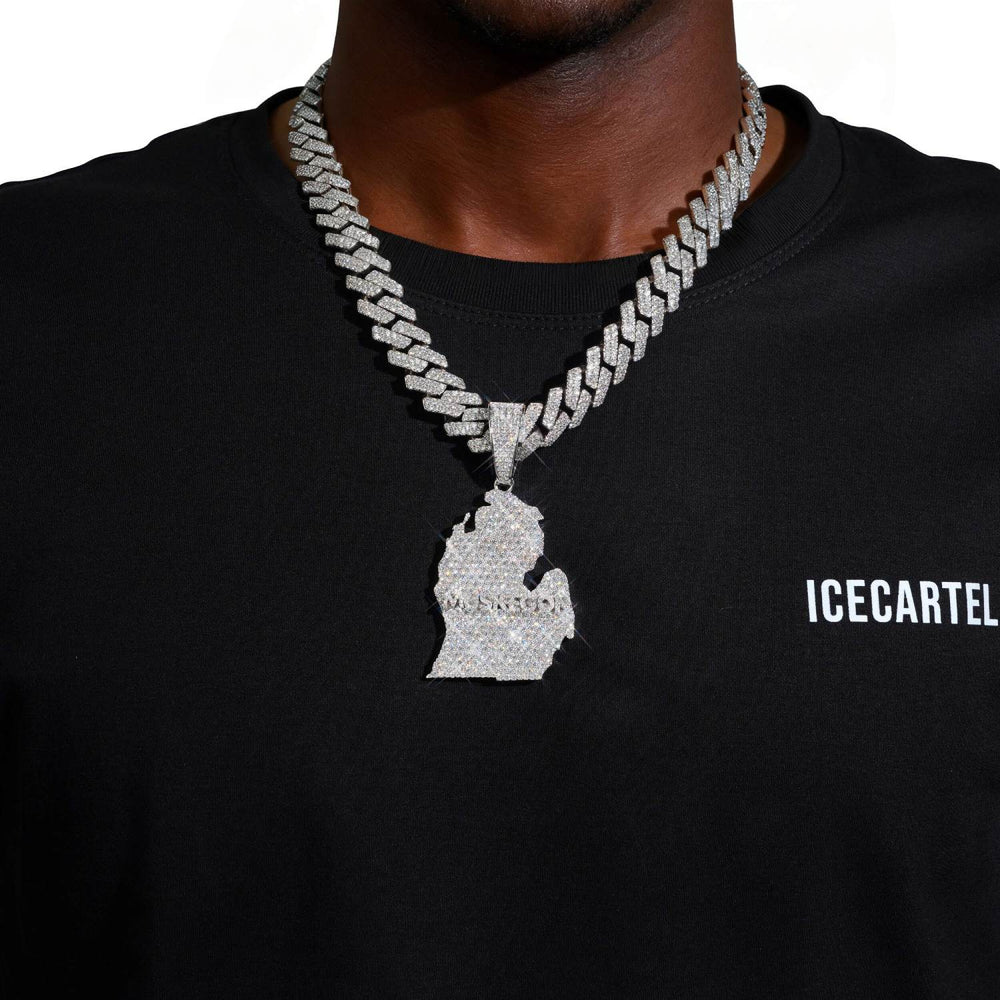 michigan custom logo moissanite pendant 14k gold icecartel model