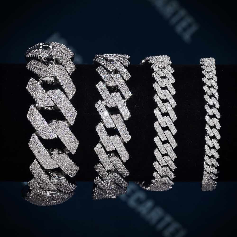 Moissanite Cuban Link Bracelet All Sizes detailed