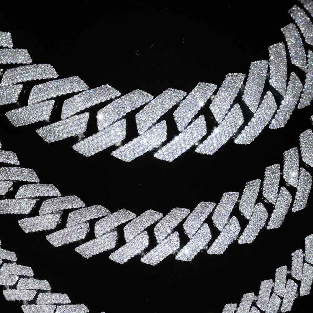 Moissanite Cuban Link Chain All Sizes link closeup