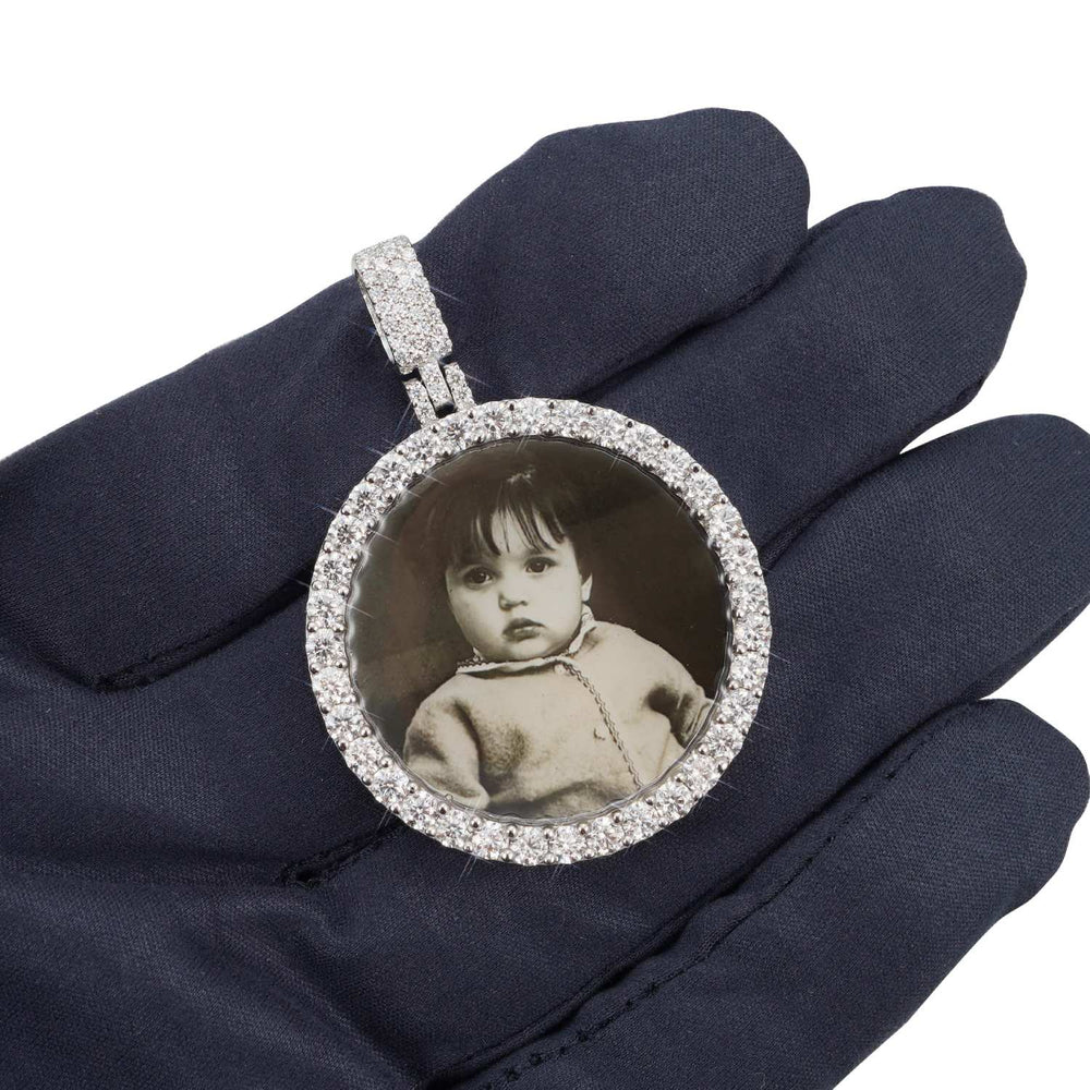 moissanite custom photo circle pendant 14k gold icecartel hand