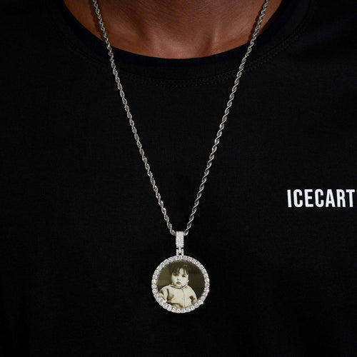 moissanite custom photo circle pendant 14k gold icecartel model
