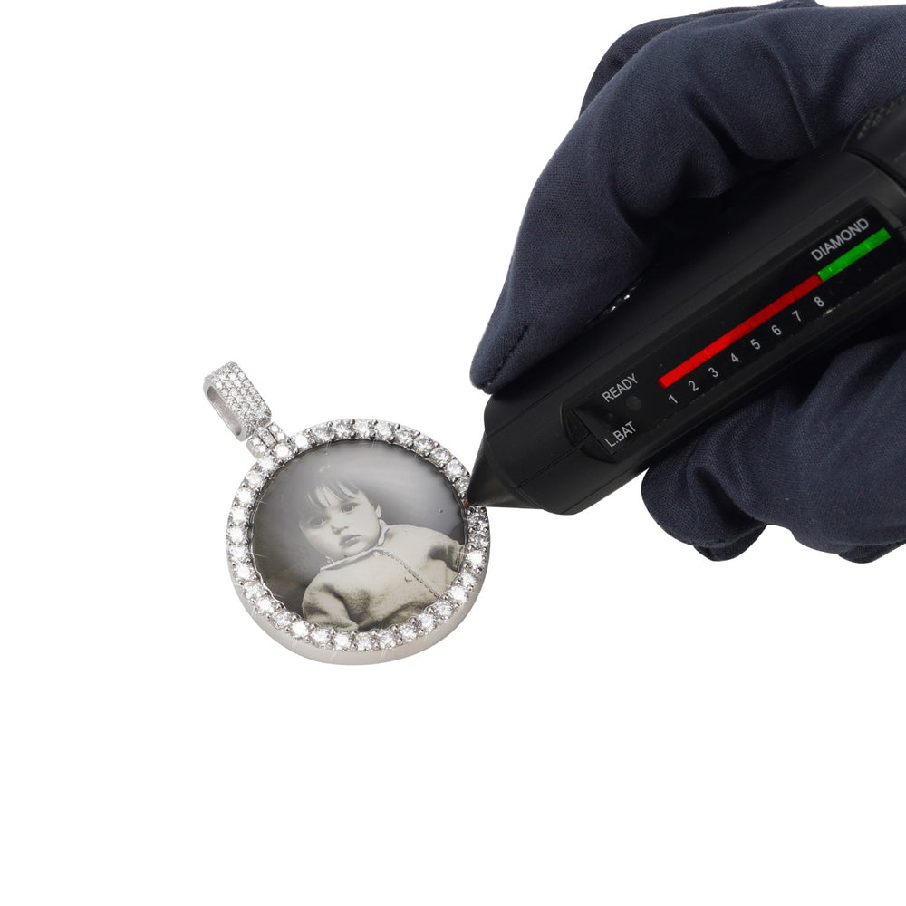 moissanite custom photo circle pendant 14k gold icecartel test