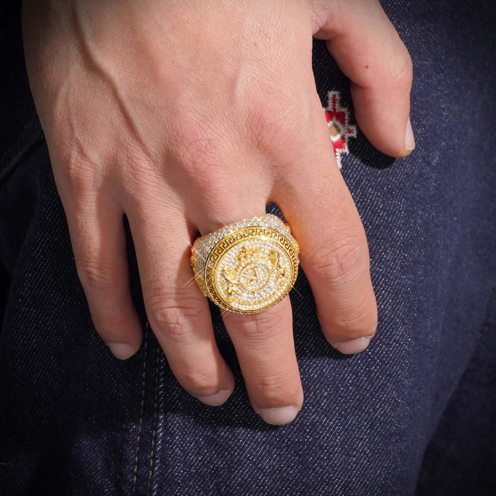 Moissanite Royal Crest Ring 14K Gold