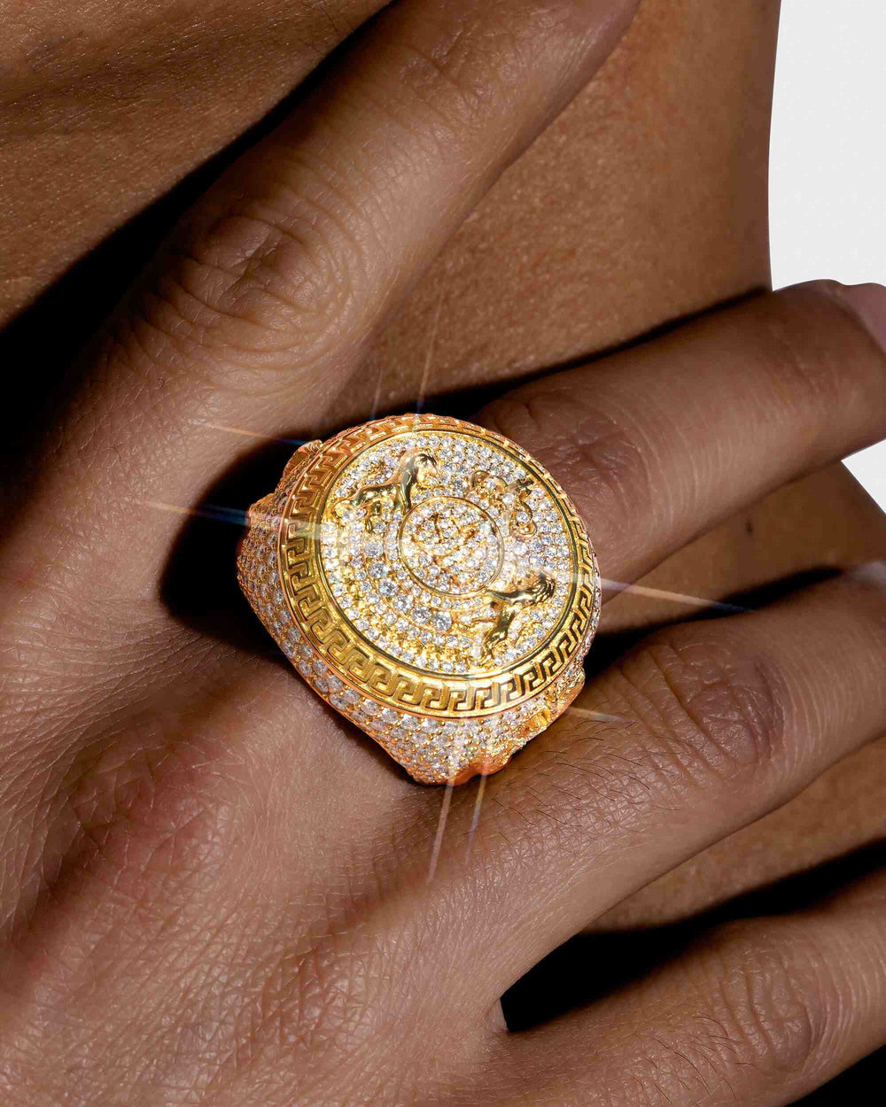 Moissanite Royal Crest Ring 14K Gold - Yellow Gold