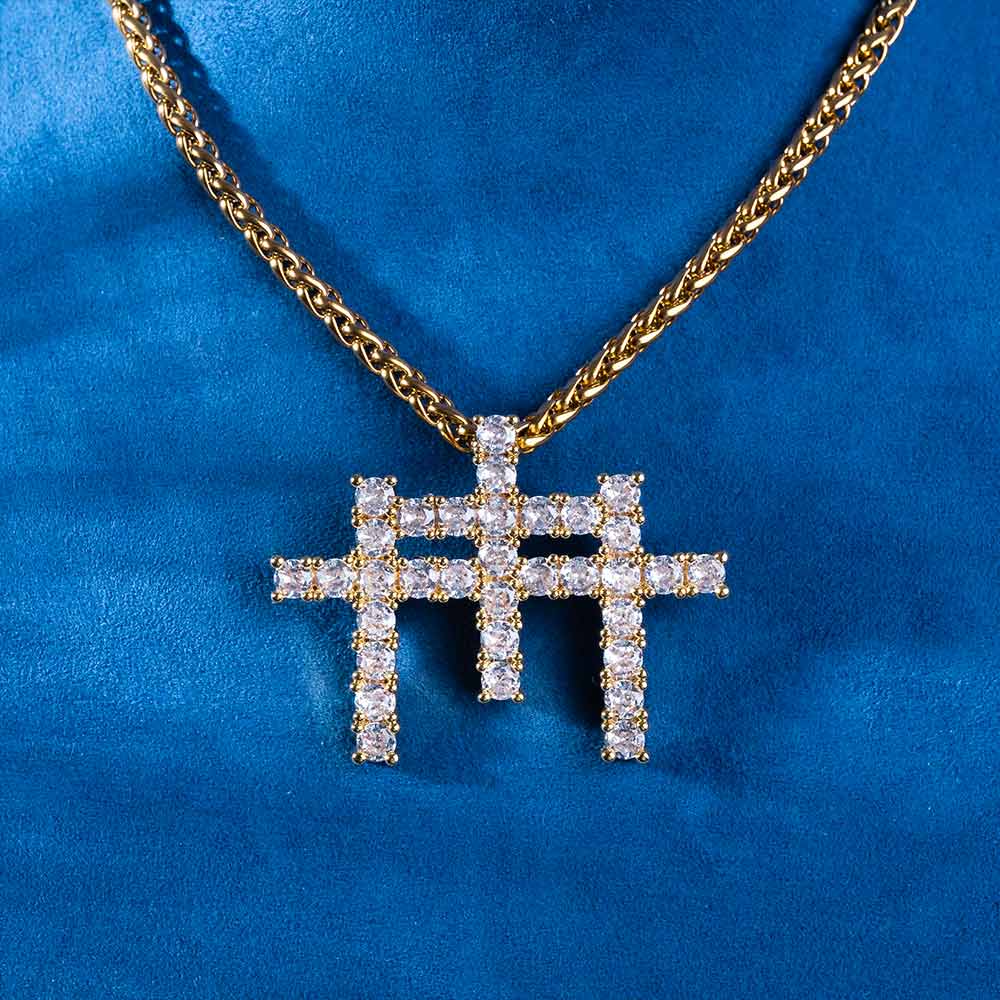 pendentif triple croix en moissanite diamant