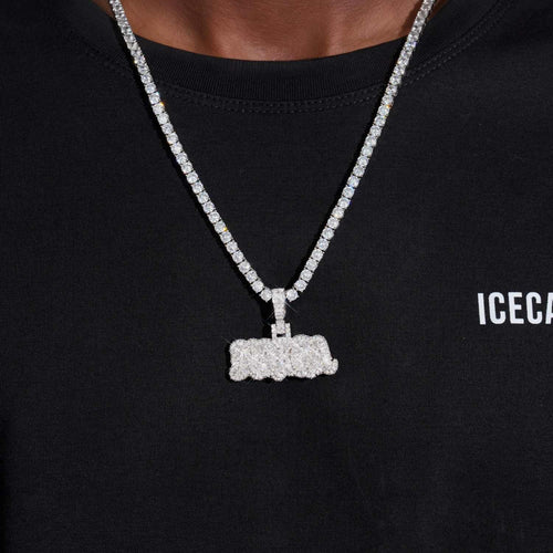 nakoa moissanite custom name pendant 14k gold ICECARTEL model