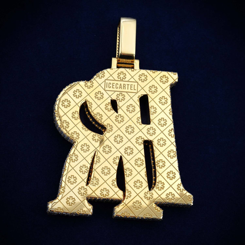 rr custom name moissanite pendant 14k gold icecartel back