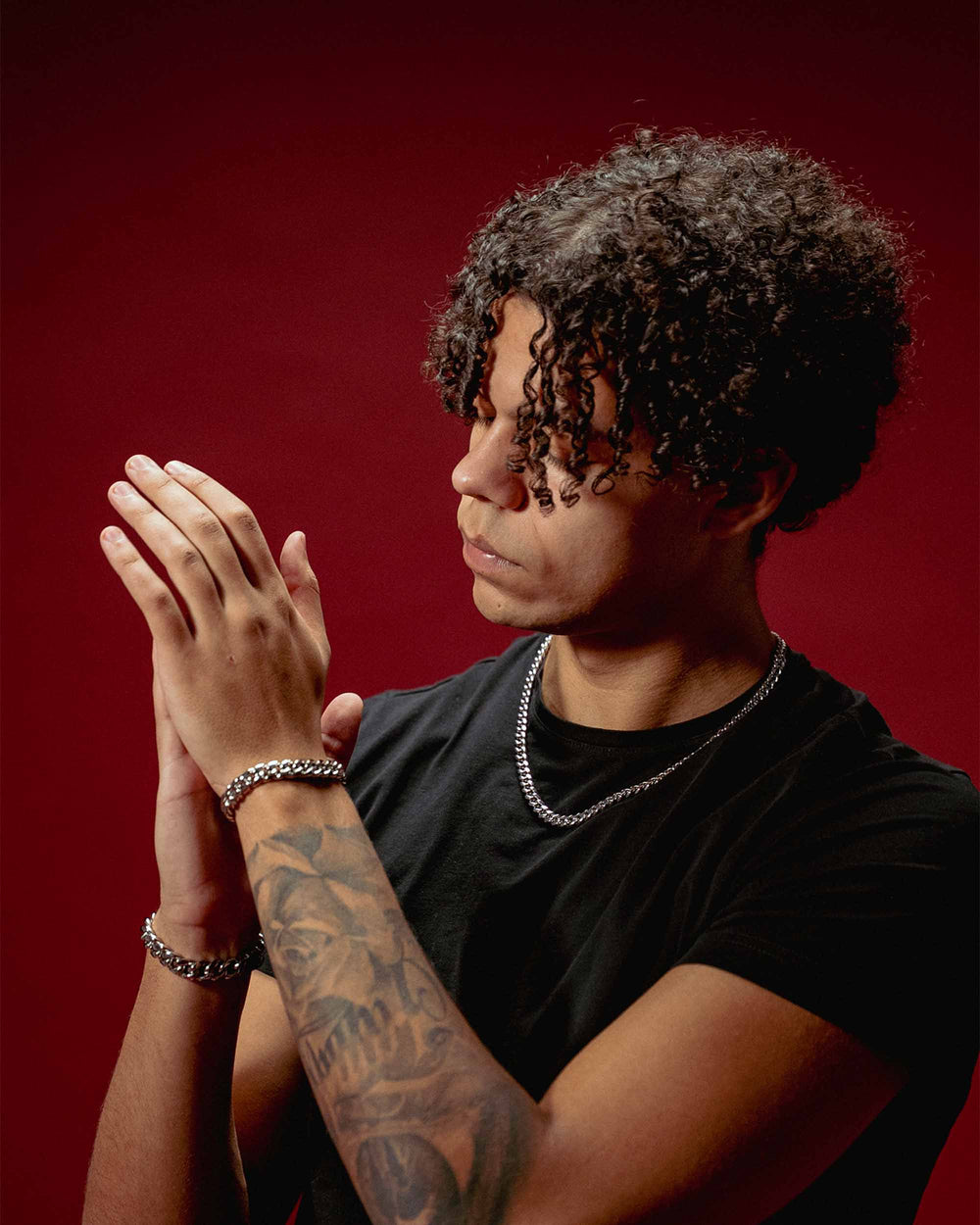 silver cuban bundle lifestyle model