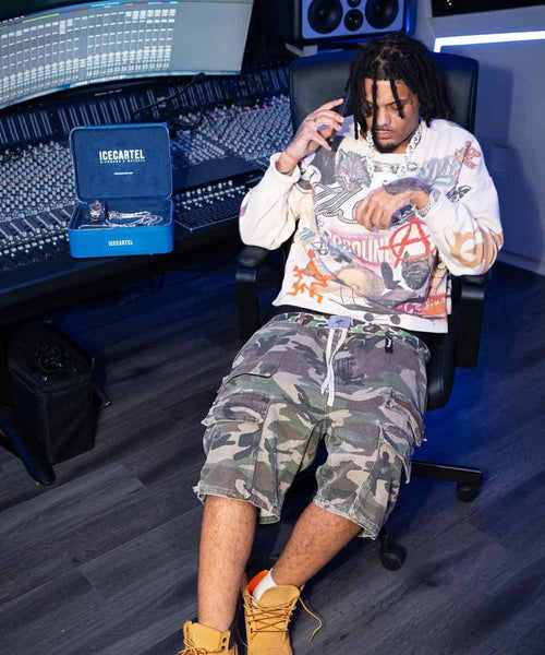 Celebrity photo