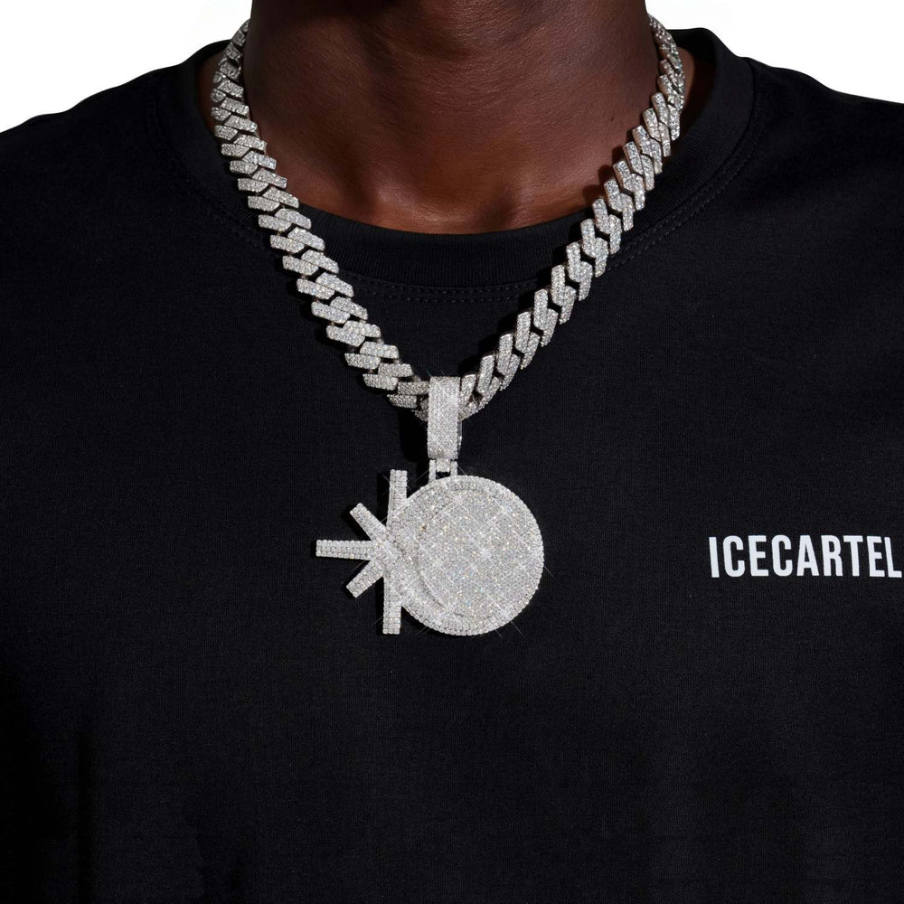 star and moon custom circle pendant 14k gold ICECARTEL model