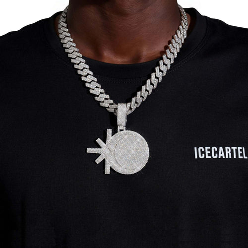 star and moon custom circle pendant 14k gold ICECARTEL model