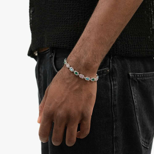 Modèle de bracelet en pierres précieuses moissanites de trois couleurs