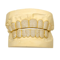 yellow gold custom moissanite grillz 14k gold hand straight icecartel