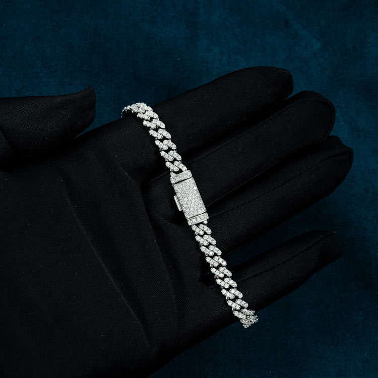 6mm moissanite cuban link bracelet vvs diamonds ice hand