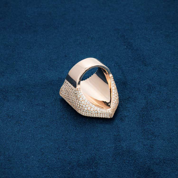 custom moissanite ring rose gold design